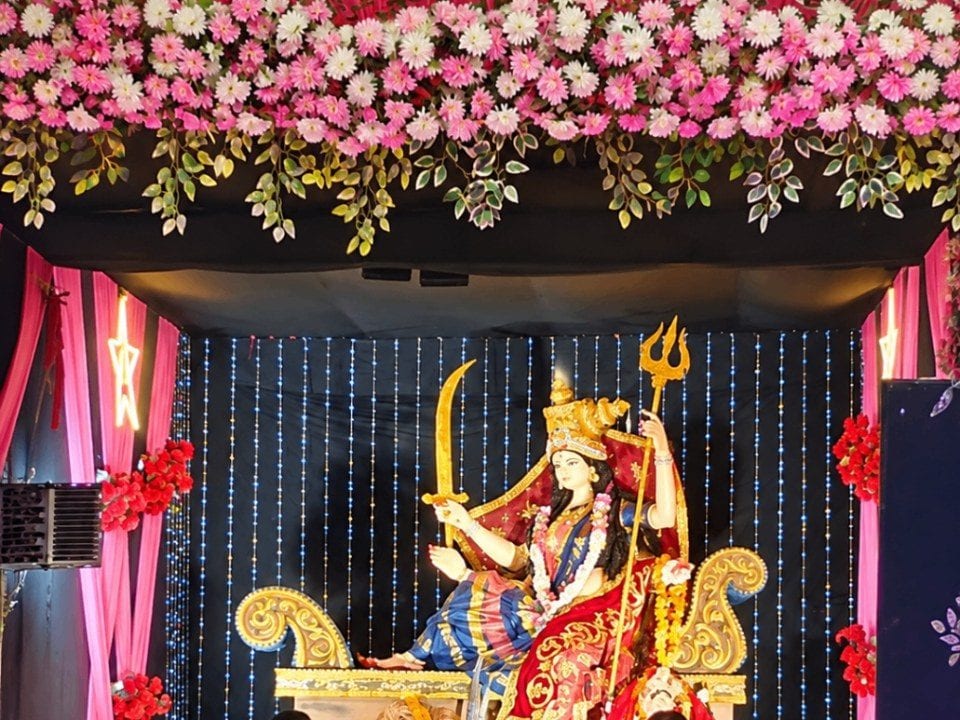 सार्वजनिक नवदुर्गा उत्सव समिति | बस स्टैंड उंचेहरा
